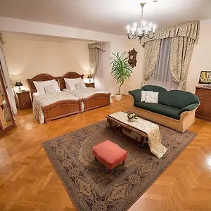 boutique-hotel-constans.praguehotelsweb.com/