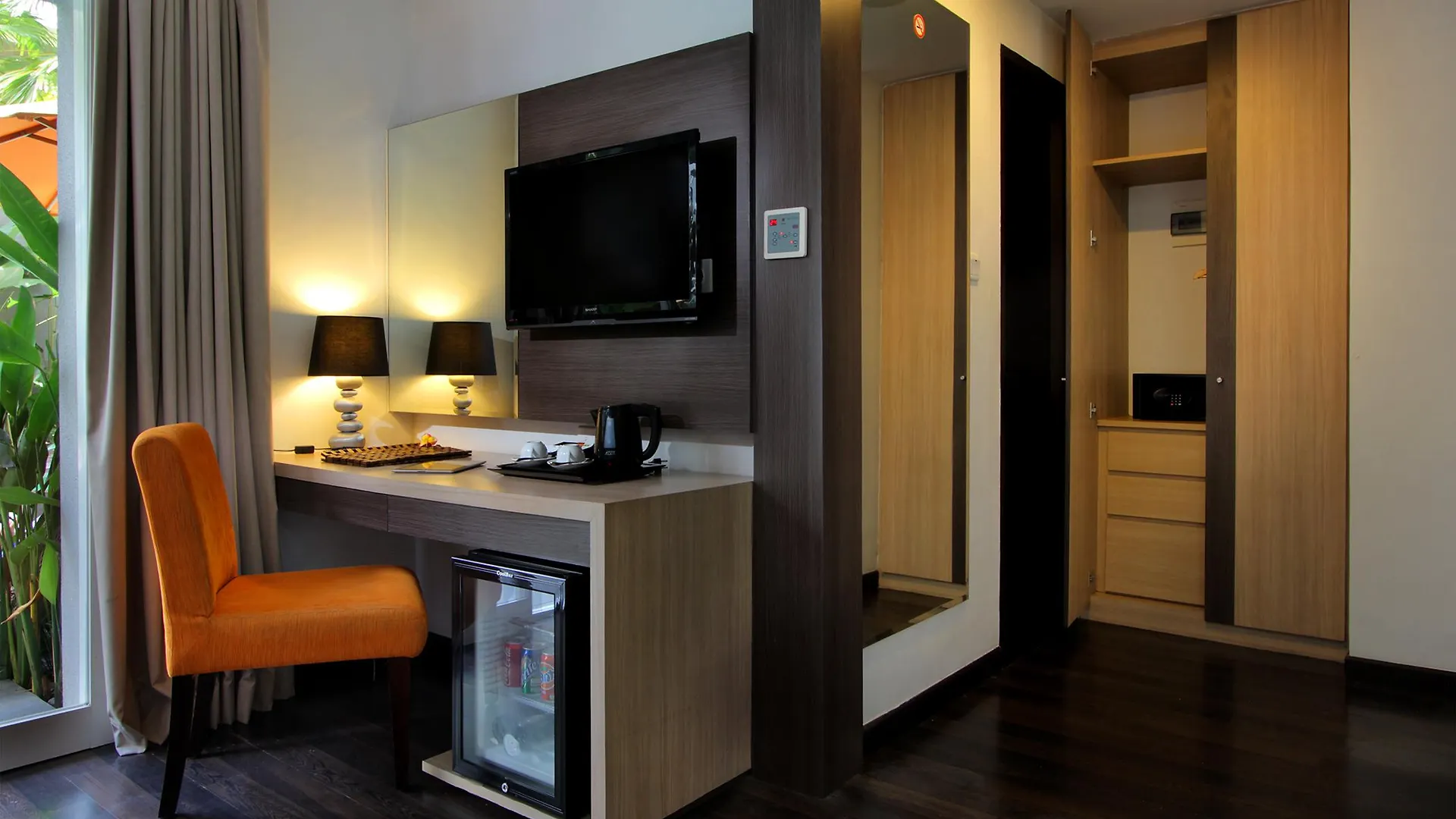 B Hotel Bali & Spa Denpasar  4*, Denpasar (Bali)